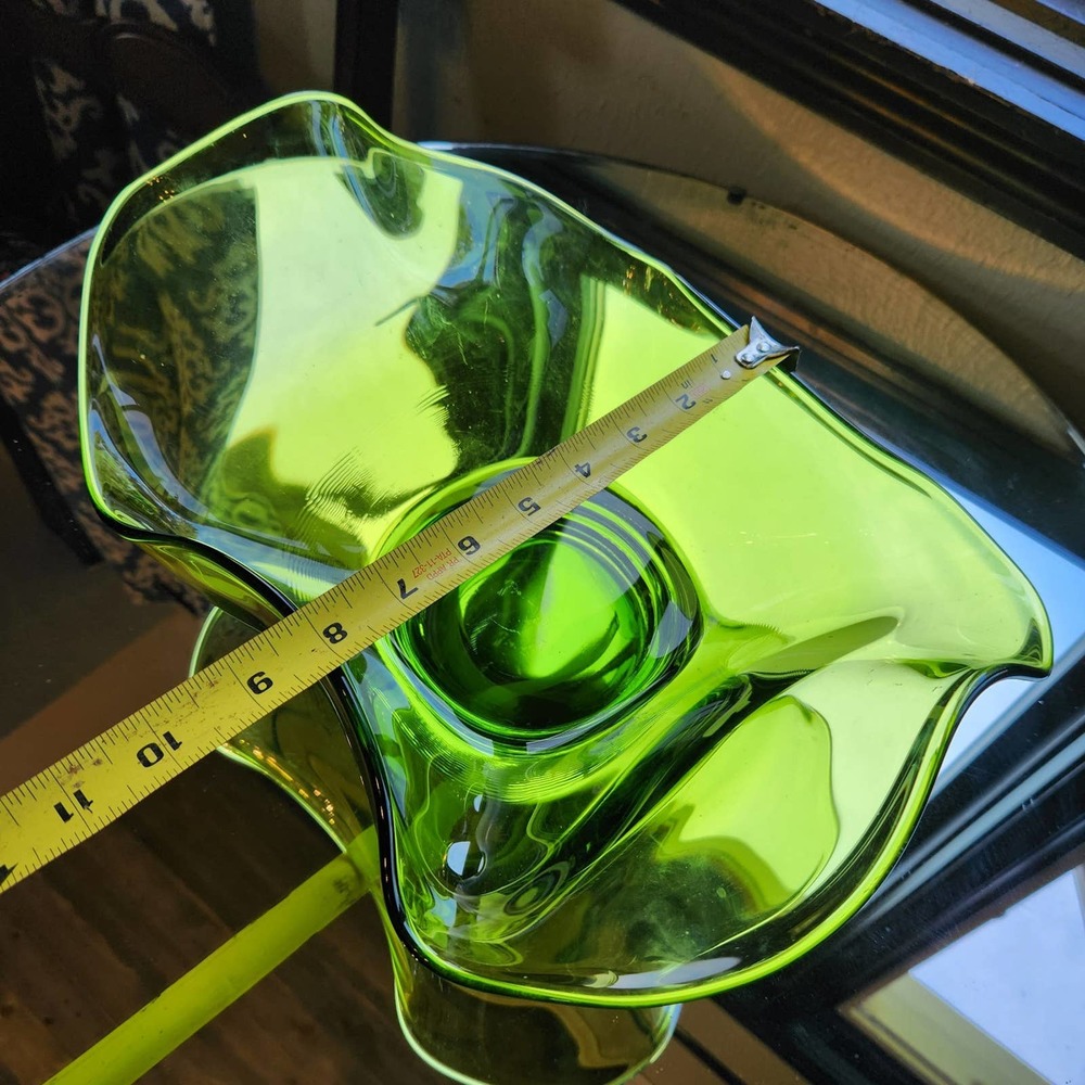 Large Viking Glass Bowl! Art glass style bowl, centerpiece, fruit bowl, decor - Picture 9 of 10